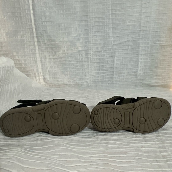 Eddie Bauer Boys Kids Toddler Edmund 10M Sandals Outdoor Green Closed Toe Shoes - Picture 3 of 10